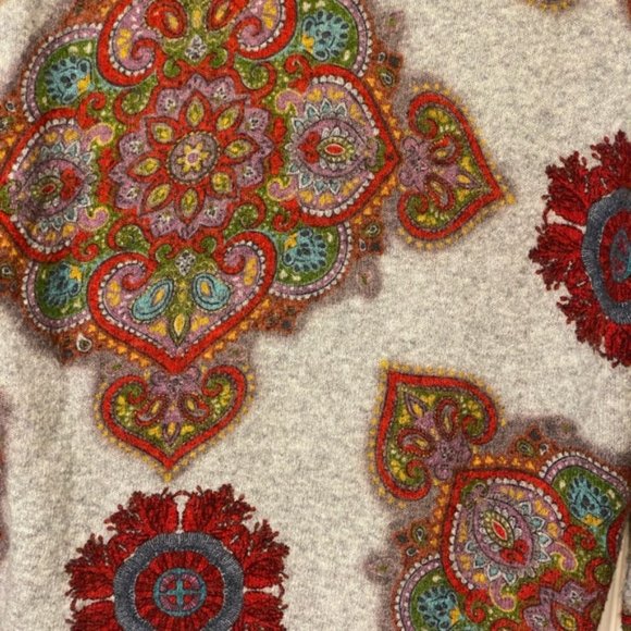 Princess Goes Hollywood wool yak grey sweater Small oversize colourful mandalas - Picture 9 of 10